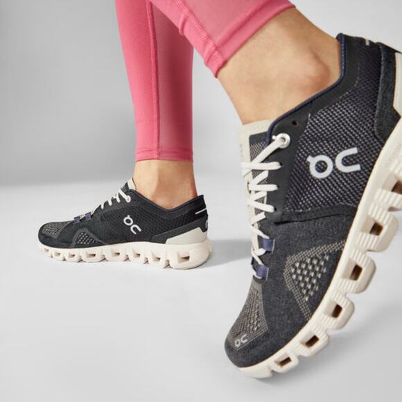 On Running Womens 6.5 Cloud X Sneaker Black Pearl Lightweight Running Navy Gym - Picture 1 of 15